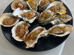 -覃记海鲜美食餐厅