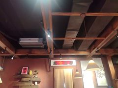 -巴卤社老火锅(财富店)