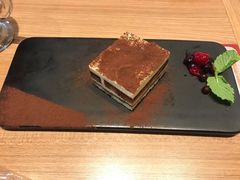 -必胜客(东大桥店)