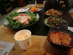 小料自助-湊湊火锅·茶憩(恒隆广场店)
