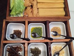 -五谷丰登农家院·地道胶东菜·海鲜烧烤(威海店)