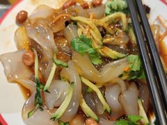 -玺炖·中国铁锅炖(南京东路店)