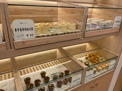 面包甜点陈列柜-司乎(MOMOPARK店)