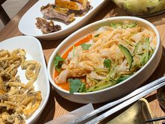 -谷丽麦馕新疆菜·清真(步步高梅溪新天地店)