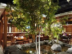 -萨拉伯尔(燕莎友谊商城店)