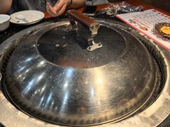 -袁小二大东北铁锅炖(吉祥村总部)