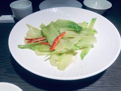 椒丝腐乳炒生菜梗-粤凤佬