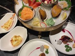 -半岛翡丽海鲜自助餐厅(观风亭店)