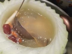 -得意咚瓜·顺德鱼生·冬瓜火锅(深圳首店)