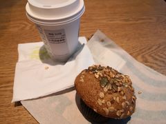 -星巴克(深圳北站B5检票口)