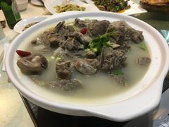 -德泰楼餐饮(莲湖路店)