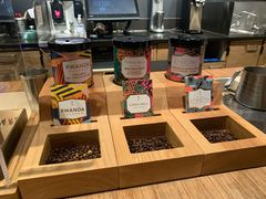 零售区-星巴克臻选(国贸商城首店)