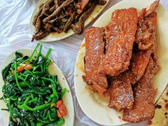 果仁菠菜-尹记餐馆(花园店)