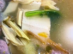 生汆丸子汤-子午路张记肉夹馍(翠华路店)