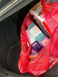 -逝水玩具折扣店