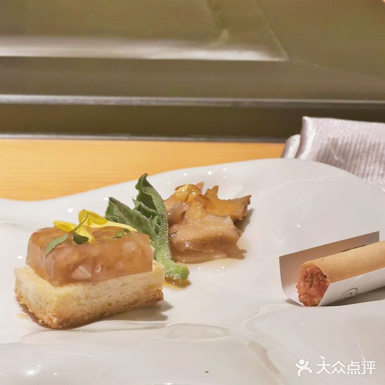 人类高质量餐厅测评