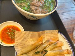 -云阿蛮云南生烫牛肉米线(奉贤路店)