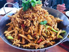 -九转小磨·非遗东北菜(群力店)