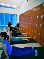 -无界瑜伽普拉提