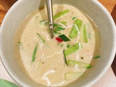 中部绿咖喱鸡肉-帕蓝·暹罗料理(大学路店)