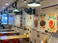 -柳州肥姨妈大骨螺蛳粉(东靖路店)
