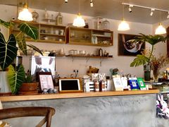 -In Cafe隐食研室