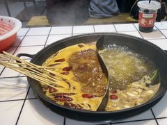 -伍师兄市井火锅(东部星悦天地店)
