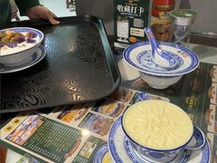 -广信牛奶甜品世家(台东店)