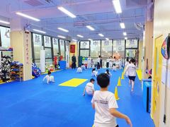 -健成运动中心·体适能跆拳道少儿格斗体考跳绳