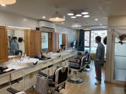 -韦恩先生Barbershop英式男士理发馆