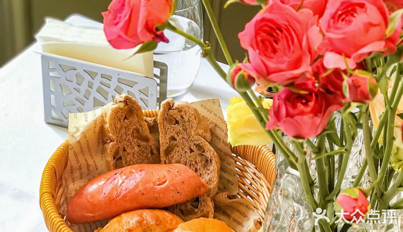 中央大街这家敲适合约会专研牛排🥩的餐厅真的绝