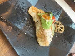 -Tsuru鹤日本料理(静安香格里拉店)