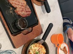 -必胜客(尹山湖歌林公园店)