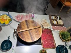 -椰子湾·海南火锅·糟粕醋·椰子鸡(正大广场店)