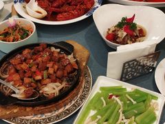-满江红四季餐厅 · 国家五钻级酒家(新纪元大酒店店)