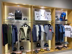 -Onitsuka Tiger(港汇恒隆广场店)