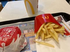 -麦当劳(乳山路店)
