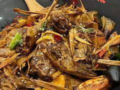 -风光老灶麻辣香锅(大成路翠微百货店)