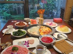 -黄家码头老火锅(解放碑旗舰店)