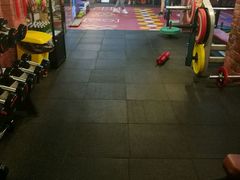 -GYMPLUS私教健身会馆(大悦城店)