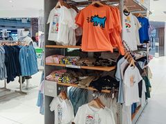 -优衣库(威海威高购物中心店)