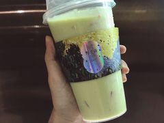 牛油果草莓卡士-野萃山·潮汕厚果汁(十亩地店)