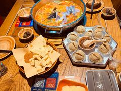 -快活林酸汤鱼鲜品火锅店(甲秀楼店)