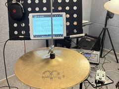 -上海游泳馆(地铁站)