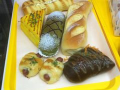 -华荣西饼屋(金禧店)
