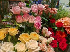 -谷莠子花艺·气球派对·绿植造景·花艺沙龙(金光华广场店)