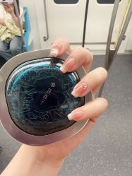 -UGIRL有个美甲