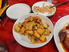 -芦茨金富饭庄·25年老字号·专做稻草鸡