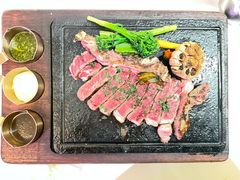 -斯普汇生蚝牛排馆(中骏世界城店)