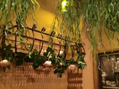-胡桃里音乐餐厅(陶溪川店)(川湘赣菜·世界百大酒庄直供红酒·音乐表演)